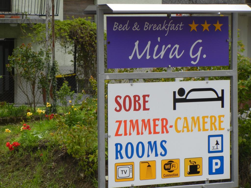 Rooms & Apartment Mira G. Postojna Exteriör bild